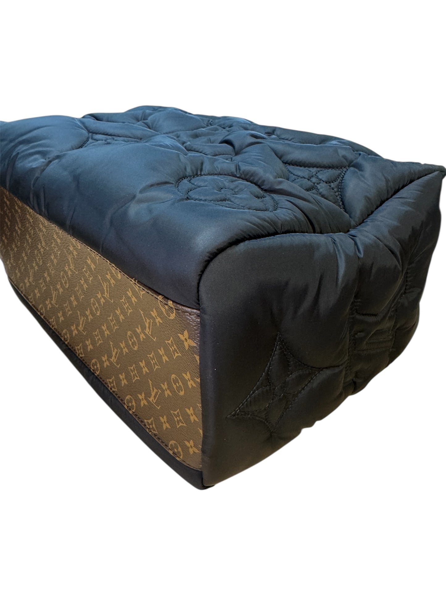 Louis Vuitton OnTheGo MM Pillow