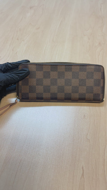 Louis Vuitton Damier Ebene Zippy Wallet